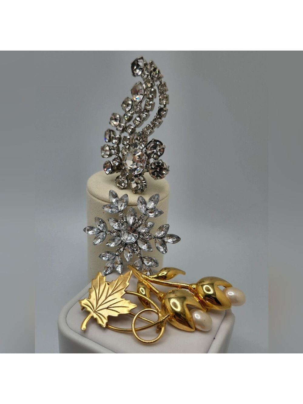 Lot of Brooches Collection Gold & Silver Tones with Classic Details Maple Leaf